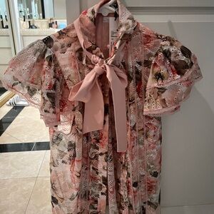 Alice + Olivia Blush Floral blouse